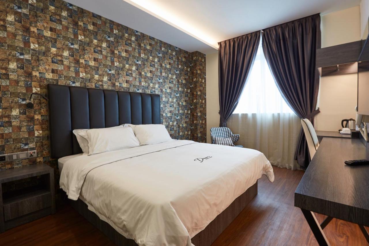 Dream Luxury Hotel